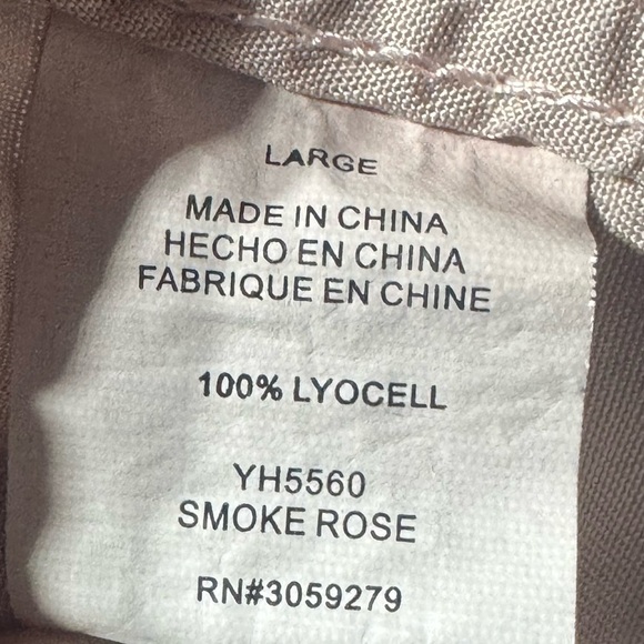 Thread & Supply Smoke Rose Color Tie Front Blouse with Notched Collar Size Large - Picture 6 of 6